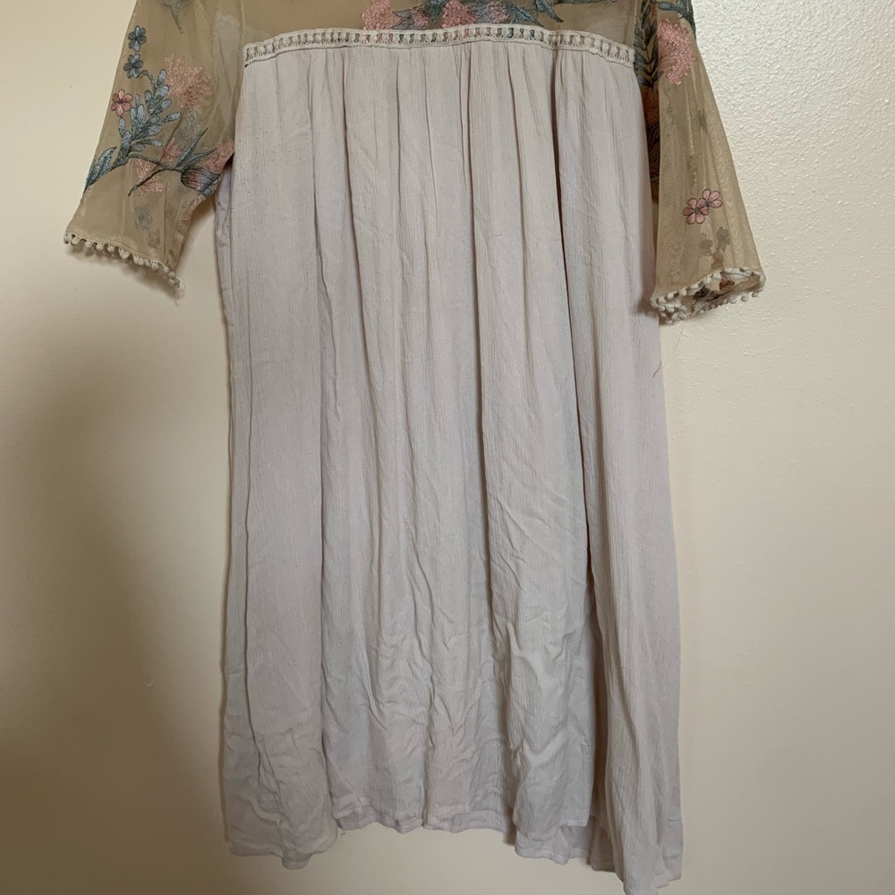 dress - Picture 2 of 4